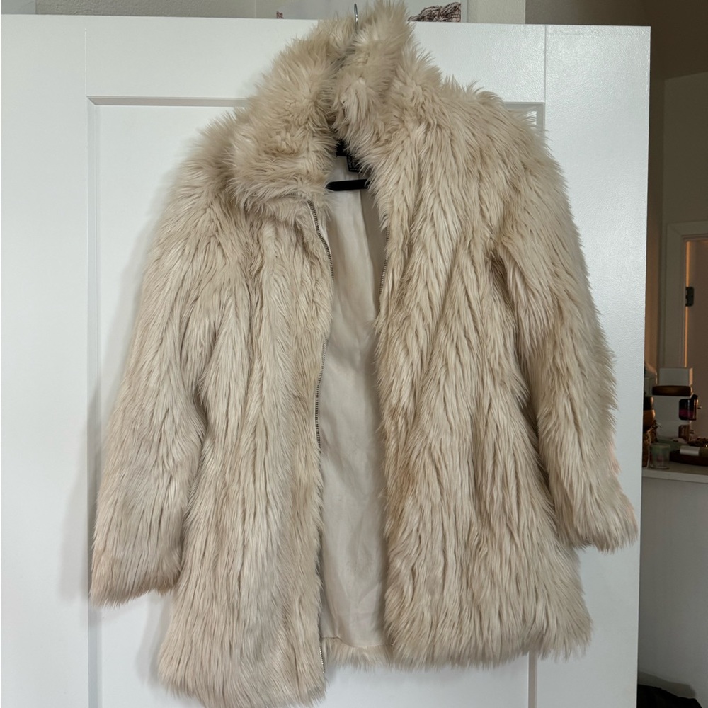 Long White Fur Zipper Coat